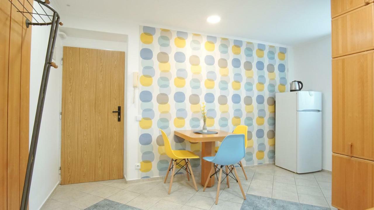 Apartmany Monty Karlovy Vary Bagian luar foto