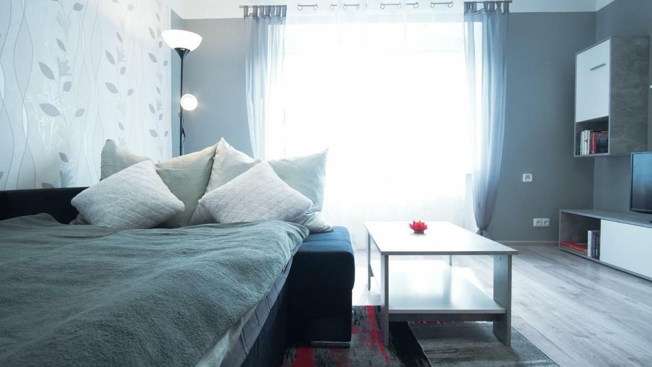 Apartmany Monty Karlovy Vary Bagian luar foto